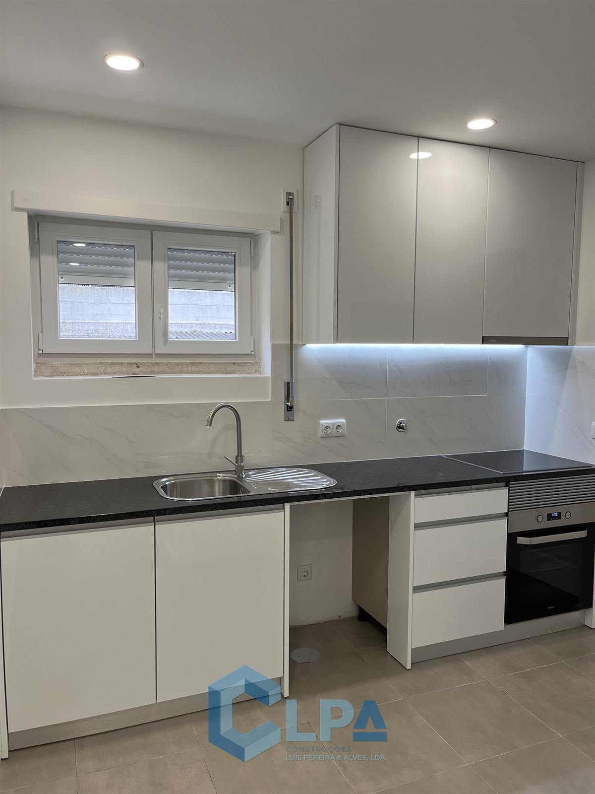 Apartamento remodelado em Coimbra — CLPA