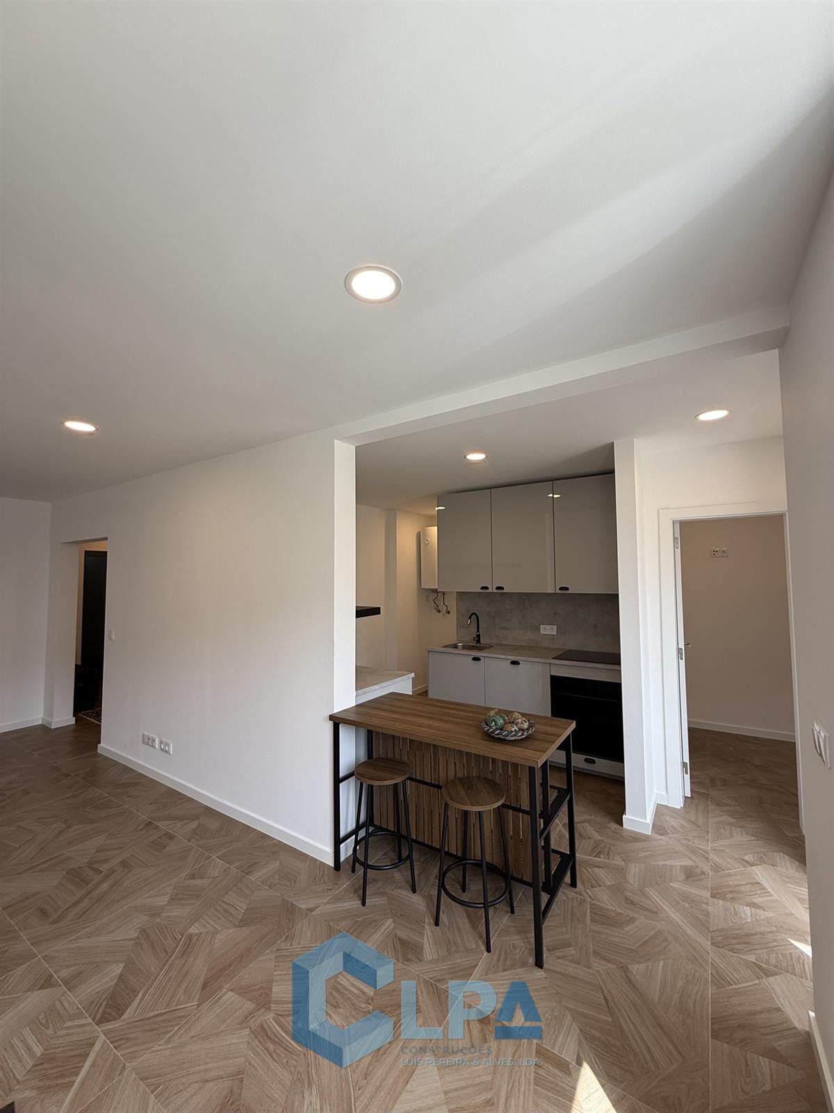 Apartamento renovado em Coimbra — CLPA